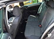 Volkswagen Golf 20