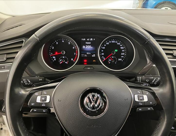 Volkswagen Tiguan 20