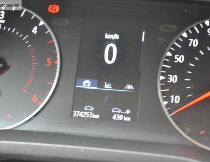 Renault Trafic 32