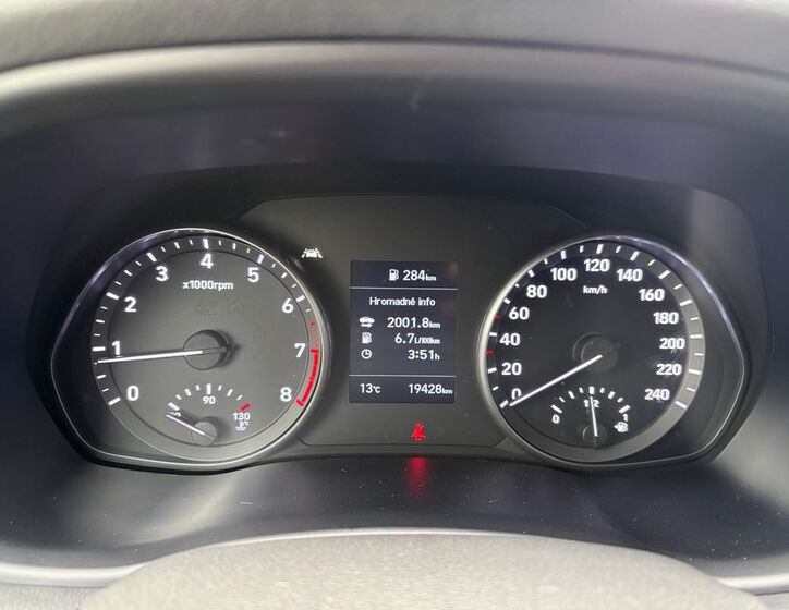 Hyundai i30 20