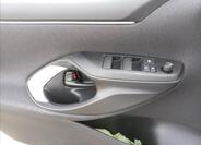 Toyota Yaris 23