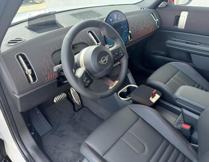 Mini Countryman 5