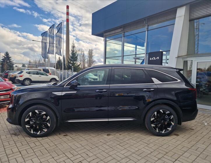 KIA Sorento 8