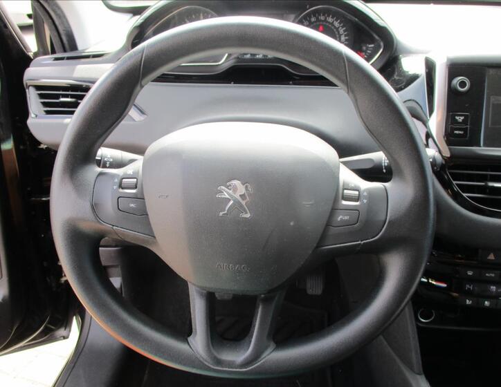 Peugeot 208 17