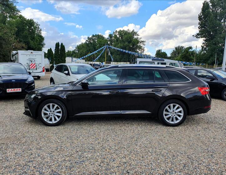 Škoda Superb 3