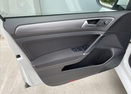Volkswagen Golf 15