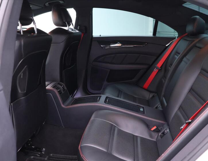 Mercedes-Benz CLS 17