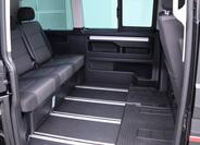 Volkswagen Multivan 15