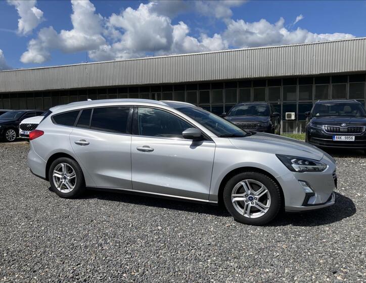 Ford Focus 6