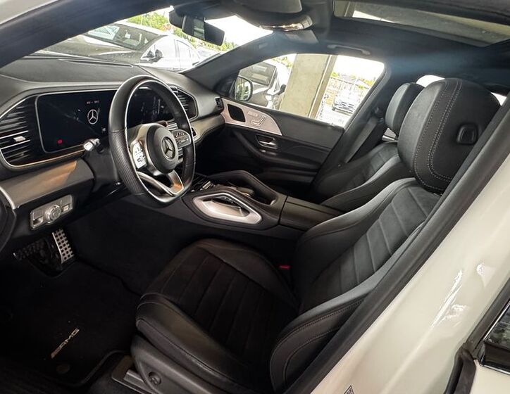 Mercedes-Benz GLE 9