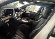 Mercedes-Benz GLE 9