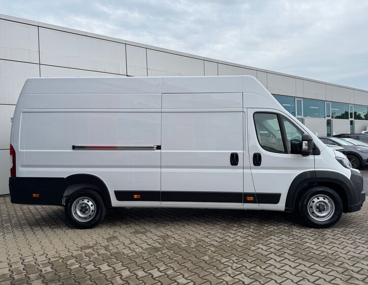 Toyota Proace Max 4