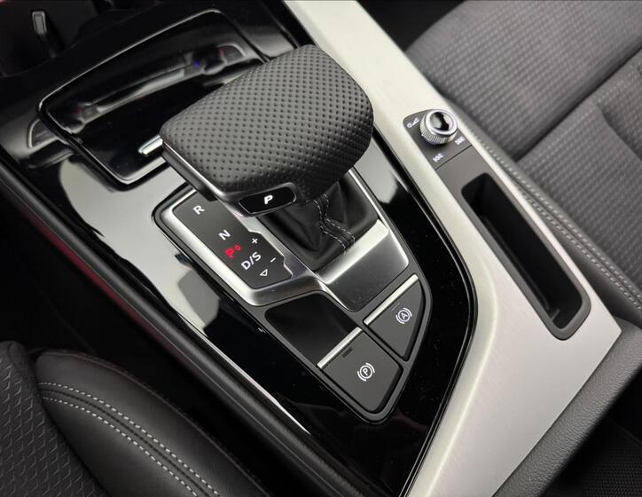 Audi A4 36