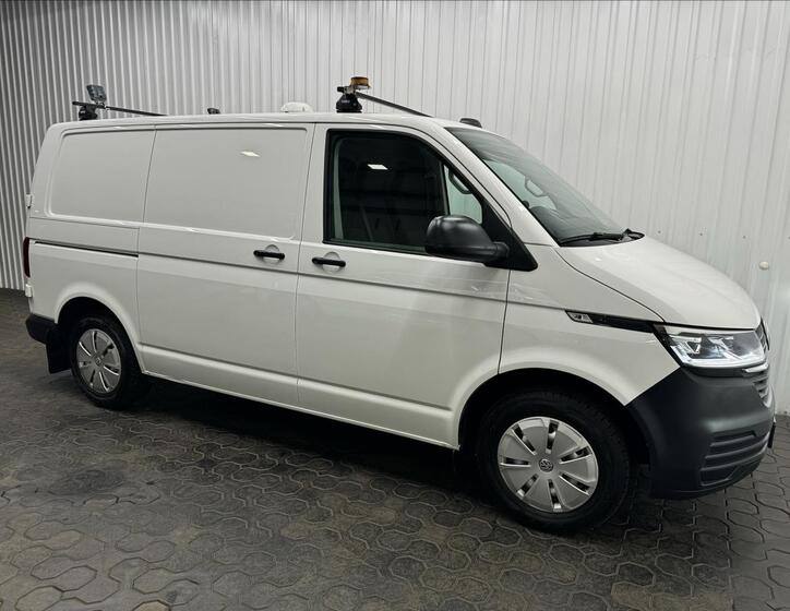 Volkswagen Transporter 11