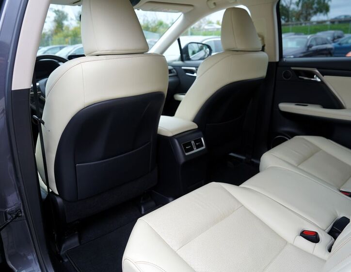 Lexus RX 450 32