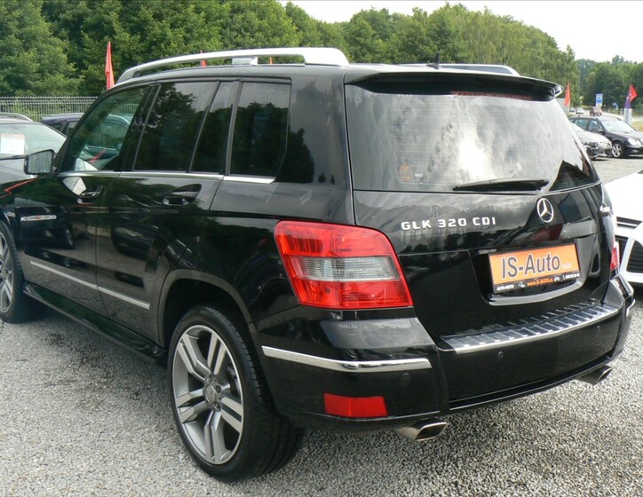 Mercedes-Benz GLK 4