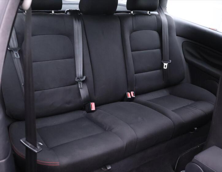 Volkswagen Golf 11