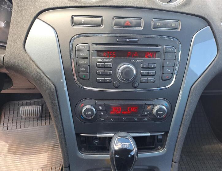 Ford Mondeo 12