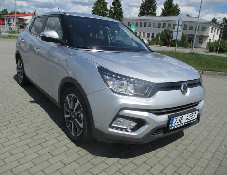 SsangYong Tivoli 6