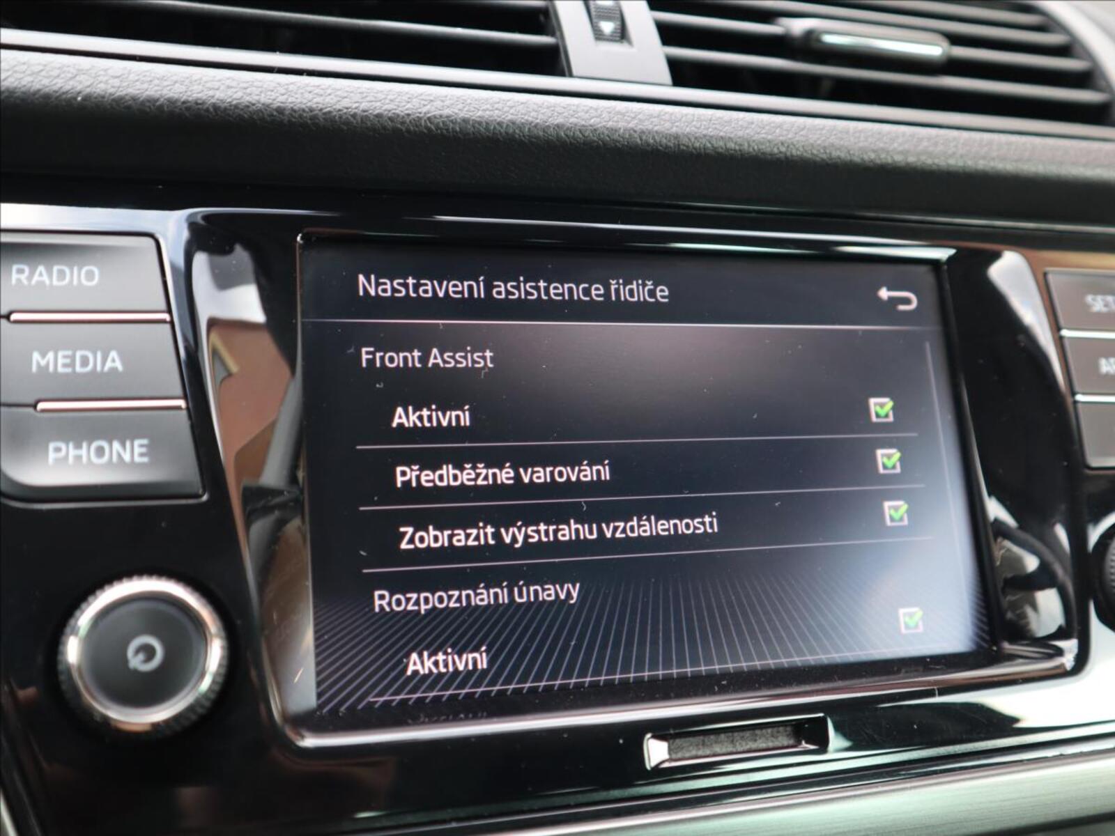 Škoda Fabia 15