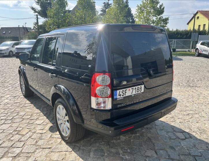 Land Rover Discovery 5