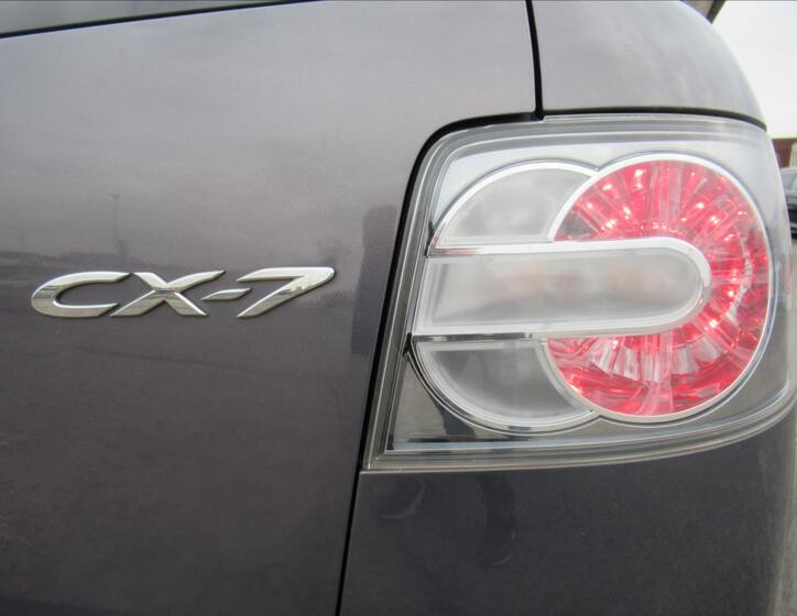 Mazda CX-7 7