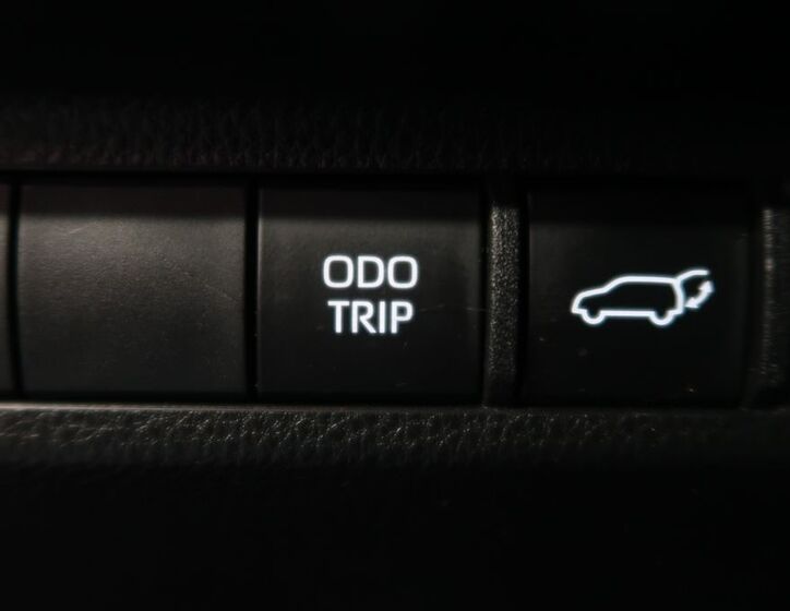 Toyota RAV4 24