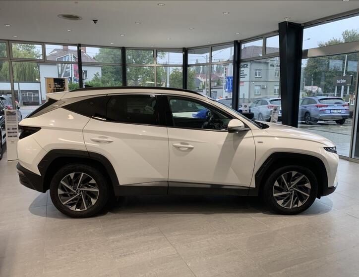 Hyundai Tucson 4