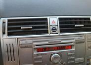 Ford Kuga 21