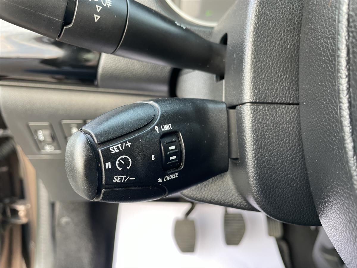Peugeot 301