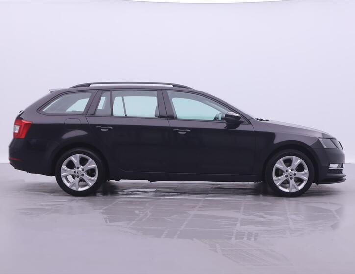 Škoda Octavia 8