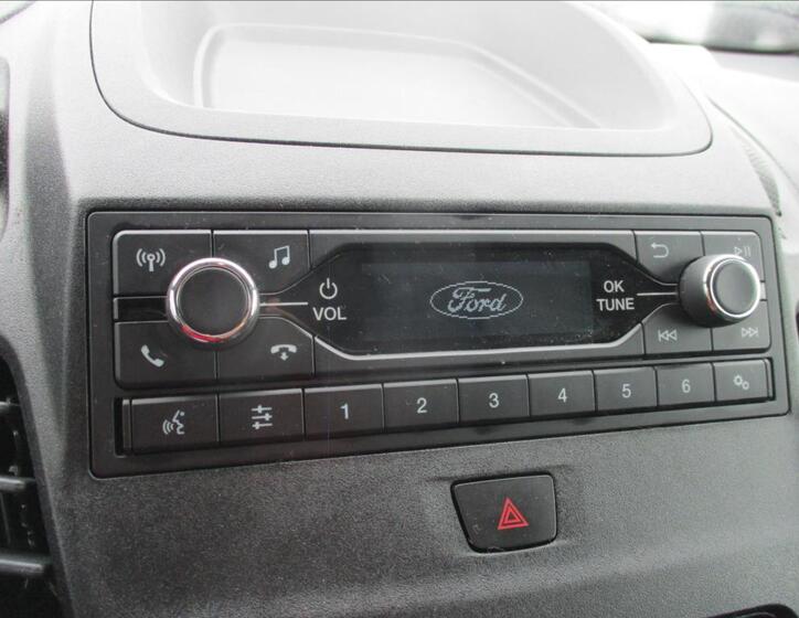 Ford Transit Connect 13