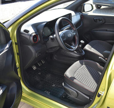 Hyundai i10 22