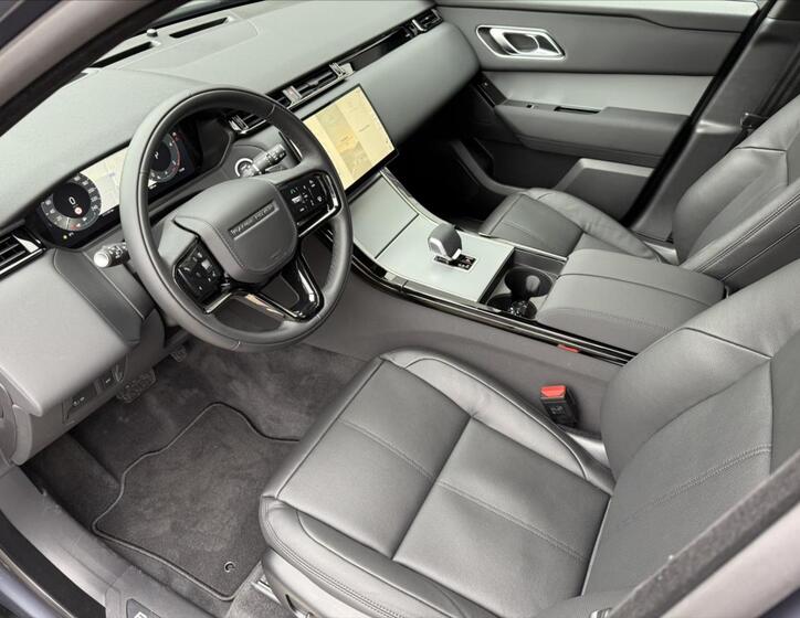 Land Rover Range Rover Velar 11