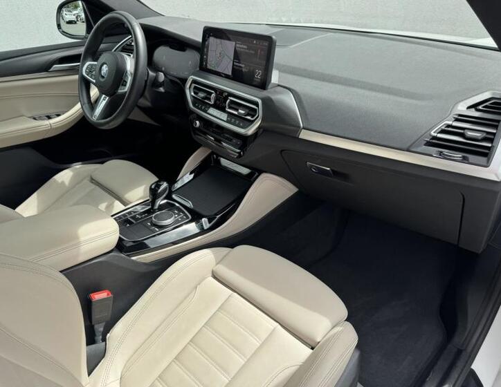 BMW X4 10