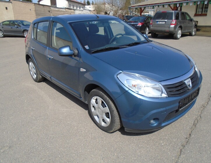 Dacia Sandero 7