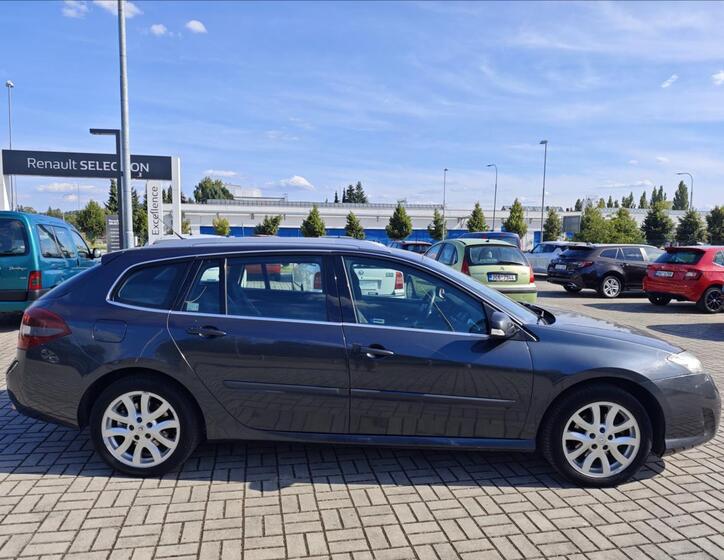 Renault Laguna 7