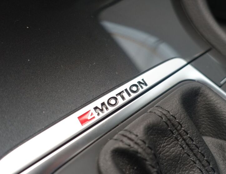 Volkswagen Golf 30