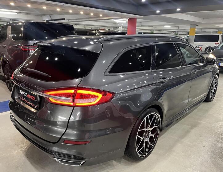 Ford Mondeo 5