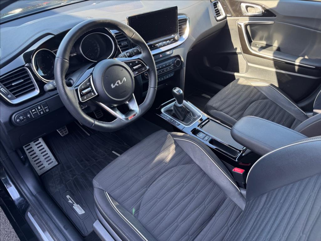 KIA ProCeed
