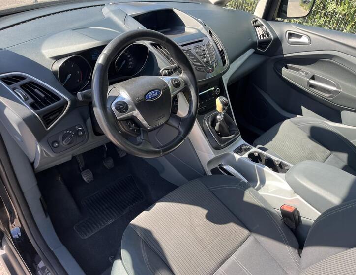 Ford C-MAX 9