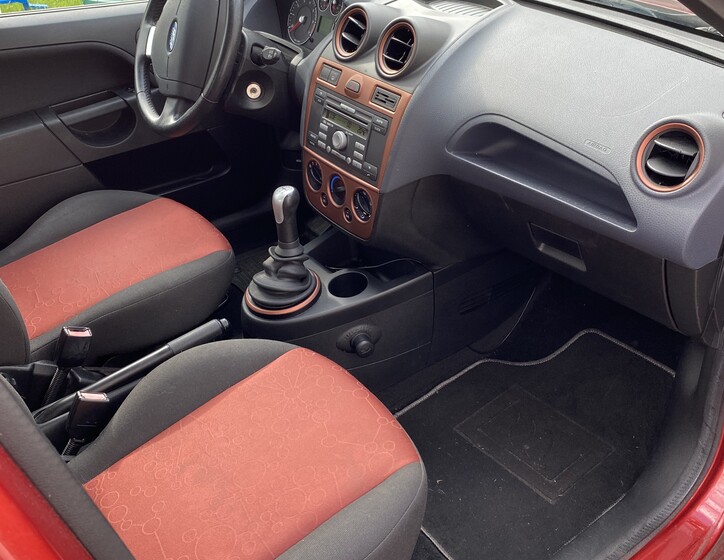 Ford Fiesta 5