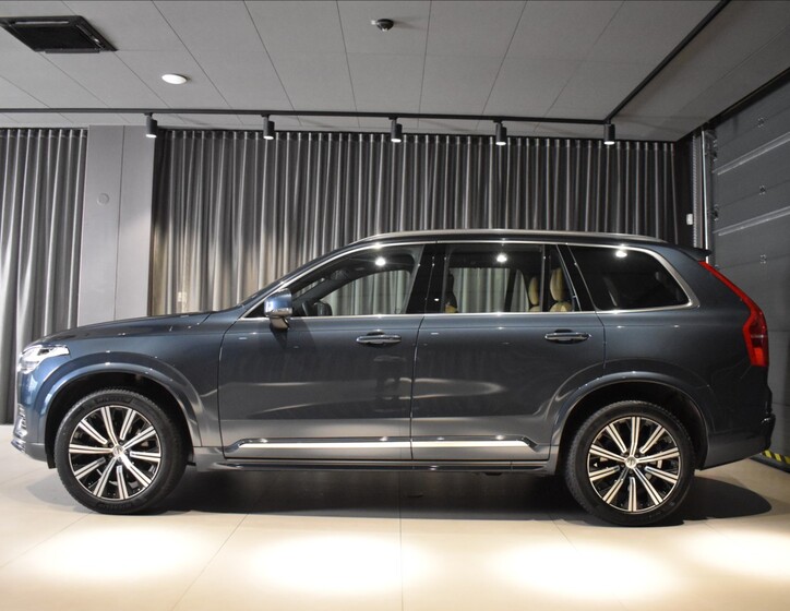 Volvo XC90 2