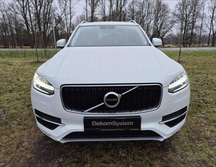 Volvo XC90 2