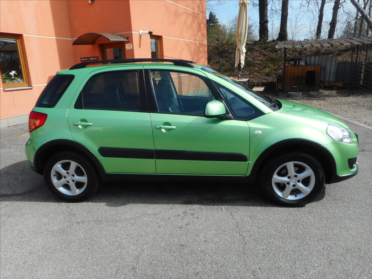 Suzuki SX4