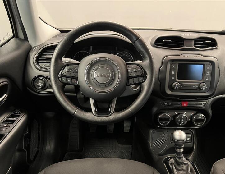 Jeep Renegade 5