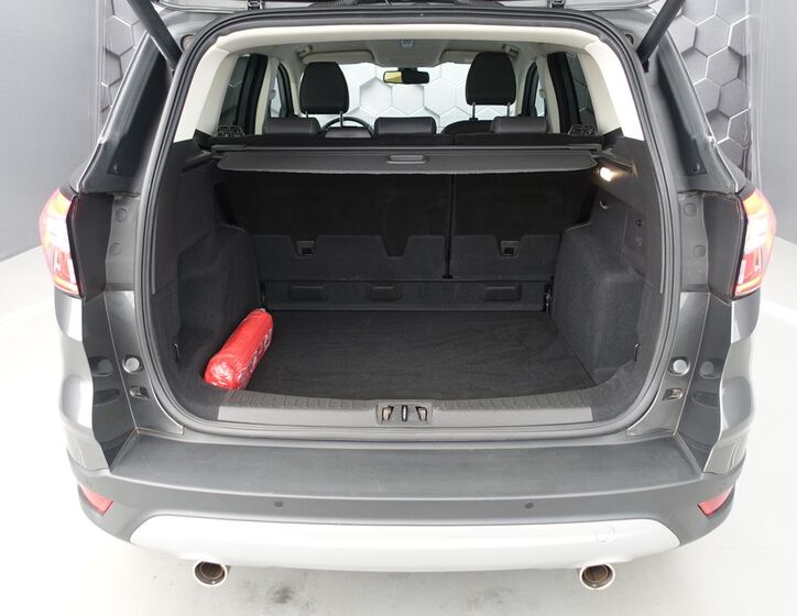 Ford Kuga 26