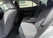 Toyota Corolla 10