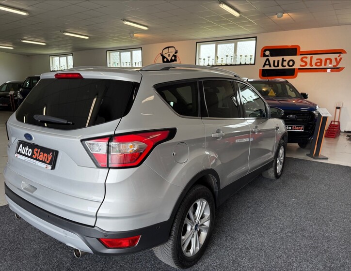 Ford Kuga 6