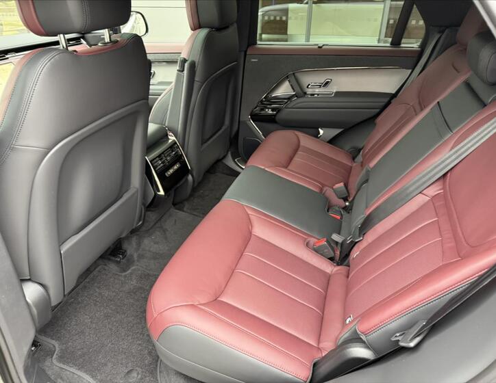 Land Rover Range Rover Sport 16